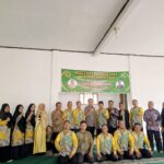 Foto bersama para Asatidzah MA Darusyifa dalam kegiatan Visitasi Akreditas Tahun 2024