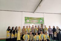 Foto bersama para Asatidzah MA Darusyifa dalam kegiatan Visitasi Akreditas Tahun 2024