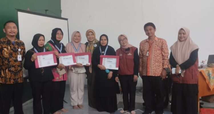 Foto: Kegiatan penghargaan terhadap para KPM yang Lulus Graduasi Mandiri