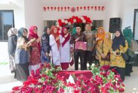 Keluarga besar Madrasah Ibtidaiyah Negeri (MIN) 4 Garut tampak bangga dan bersyukur atas capaian yang diraih Kepala Madrasah,Bapak Ujang Solahudin,S.Pd.I,MM yang menerima penghargaan Satyalancana Karya Satya X Tahun