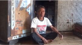 Ilin Warga Kampung Sukadanuh Desa Linggamukti Kecamatan Sucinaraja Garut