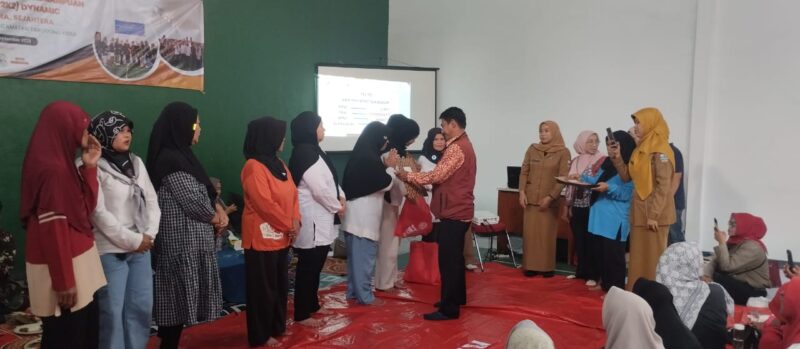Kegiatan Pertemuan Peningkatan Kemampuan Keluarga (P2K2) kembali digelar  menghadirkan 8 KPM PKH yang telah berhasil graduasi mandiri